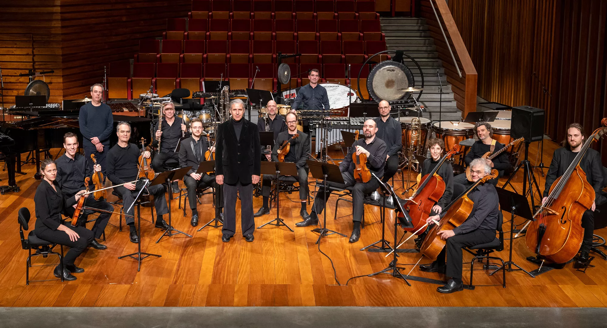 photo de l'ensemble Musique Nouvelles sur la scène d'Arsonic