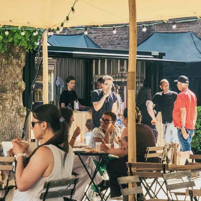 Boire et manger au Festival au carré